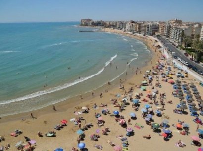 Villa · Nieuwbouw Woningen - Torrevieja · Aguas Nuevas · Alicante · Spanje