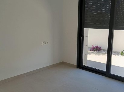 Villa · Nieuwbouw Woningen - Lo Romero Golf · Alicante · Spanje