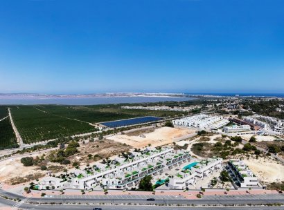 Villa · Nieuwbouw Woningen - Torrevieja · Lago Jardín II · Alicante · Spanje