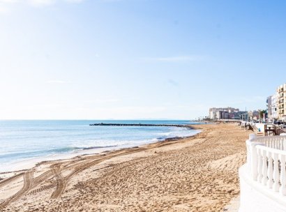 Villa · Nieuwbouw Woningen - Torrevieja · Lago Jardín II · Alicante · Spanje