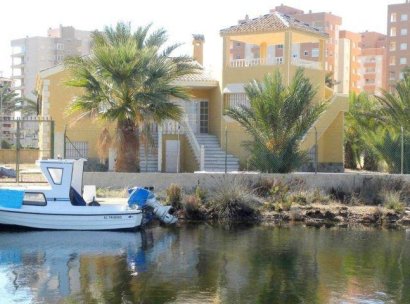 Villa · Obra nueva - La Manga del Mar Menor · Murcia · España