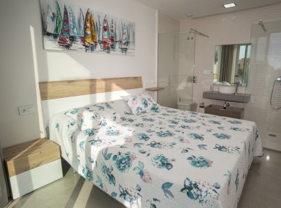 Apartment · New Build - Finestrat · Cala de Finestrat · Alicante · Spain