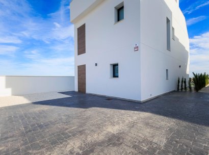 Villa · New Build - Lo Romero Golf · Alicante · Spain