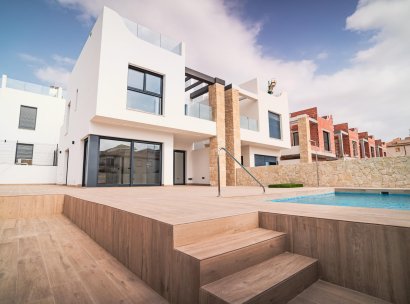 Villa · Nieuwbouw Woningen - Orihuela Costa · Punta Prima · Alicante · Spanje