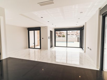 Villa · Nieuwbouw Woningen - Orihuela Costa · Punta Prima · Alicante · Spanje