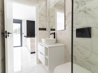 Villa · Nieuwbouw Woningen - Orihuela Costa · Punta Prima · Alicante · Spanje