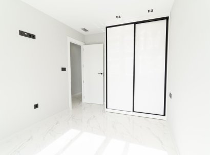 Villa · Nieuwbouw Woningen - Orihuela Costa · Punta Prima · Alicante · Spanje