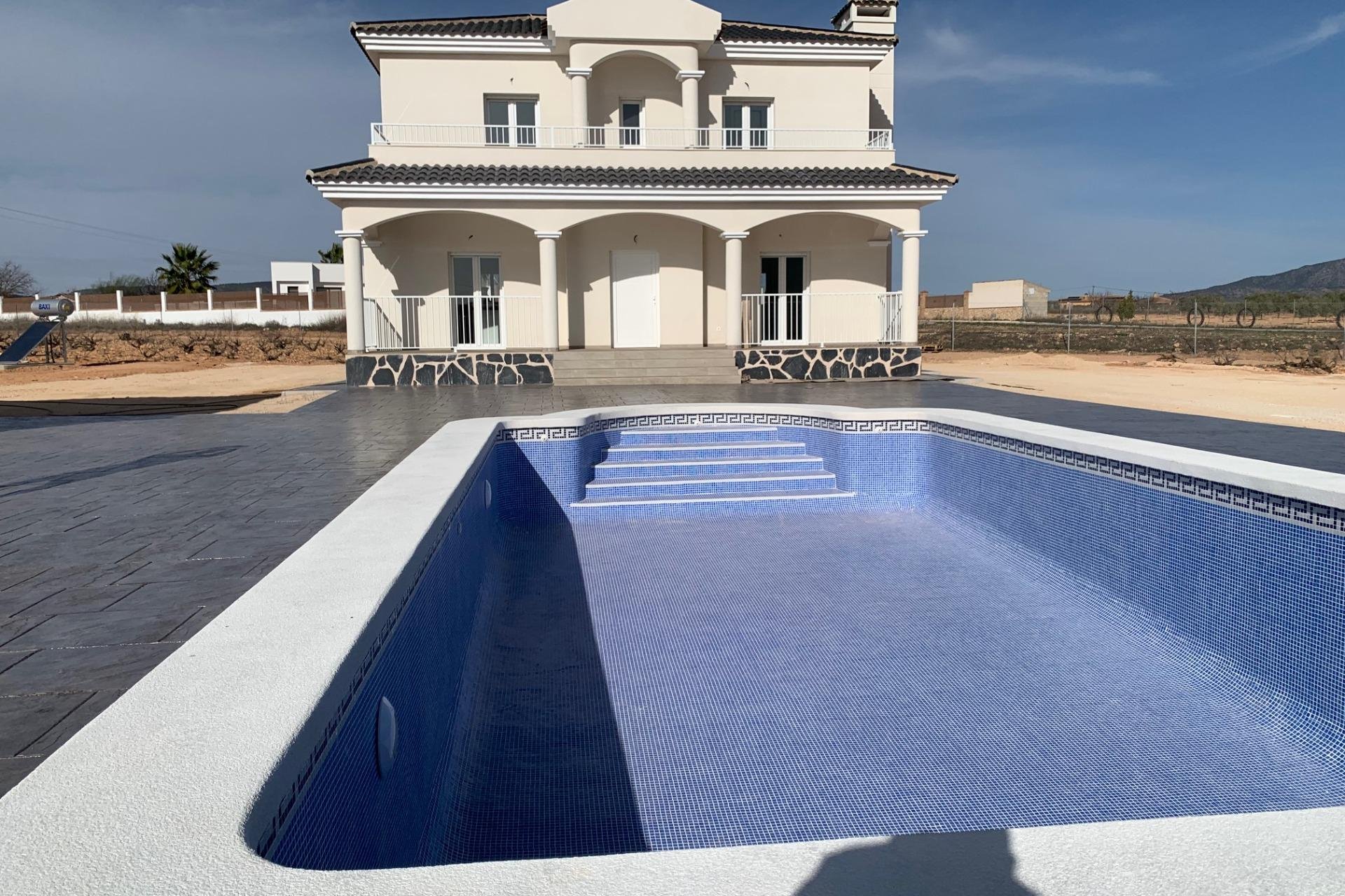 Obra nueva - Villa - Pinoso