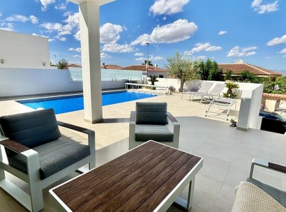 Villa · Nybyggnation - Benijofar · Pueblo · Alicante · Spanien