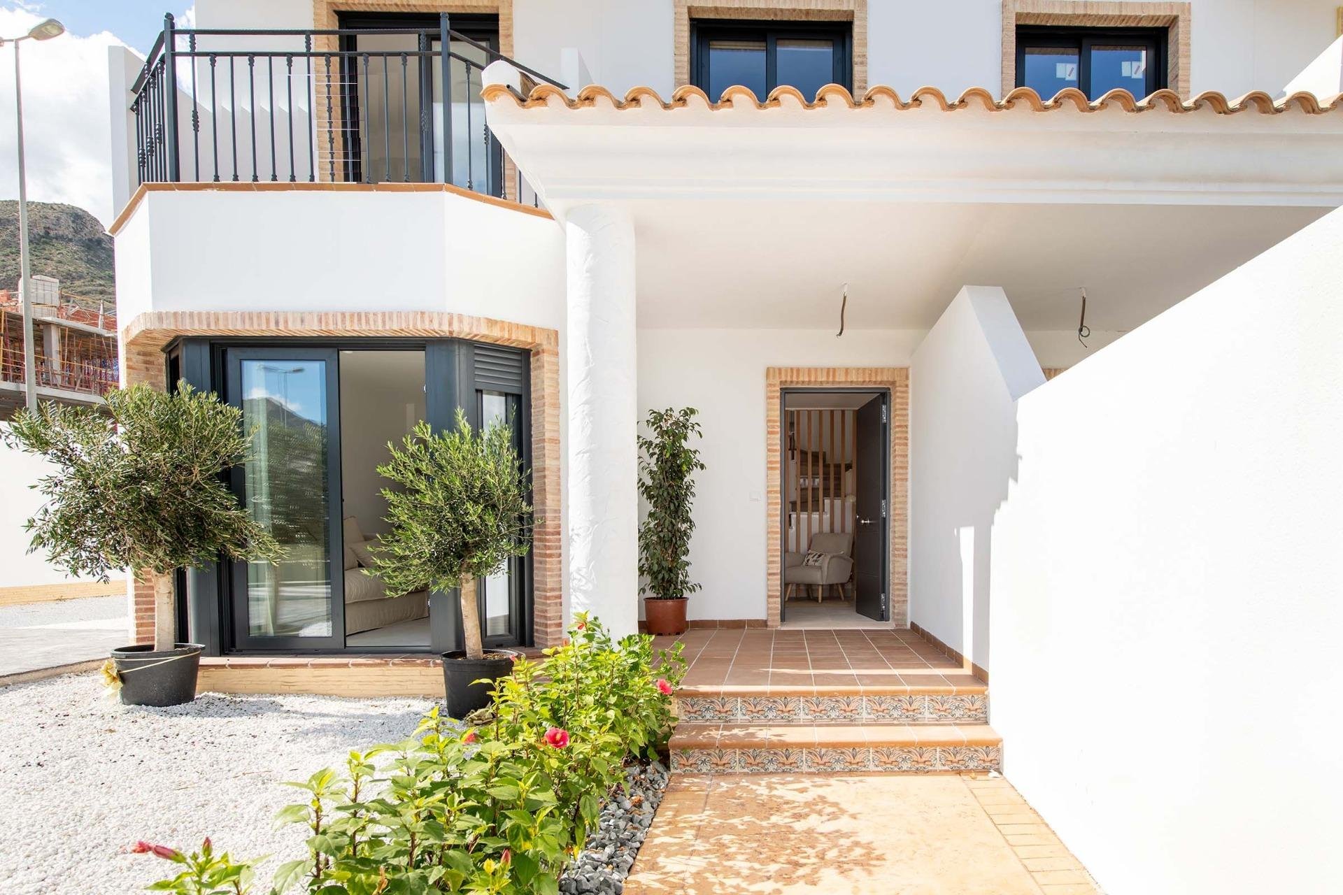 Obra nueva - Bungalow - Cox