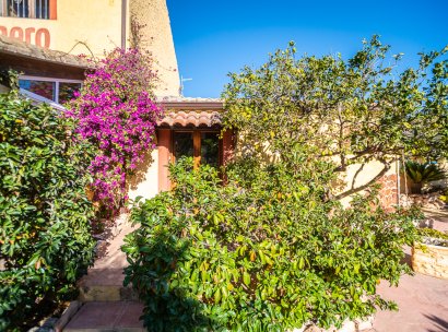 Commercial property · Resale - Hondón de las Nieves · Alicante · Spain