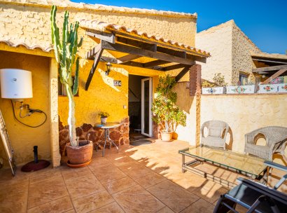 Commercial property · Resale - Hondón de las Nieves · Alicante · Spain