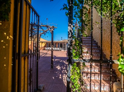 Commercial property · Resale - Hondón de las Nieves · Alicante · Spain