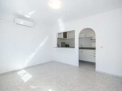 Casa · Reventa - San Miguel de Salinas · Alicante · España