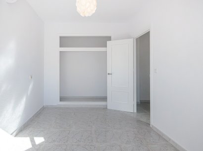 Casa · Reventa - San Miguel de Salinas · Alicante · España