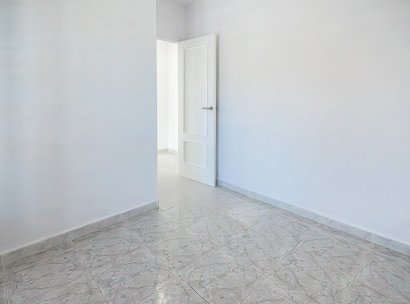 Casa · Reventa - San Miguel de Salinas · Alicante · España