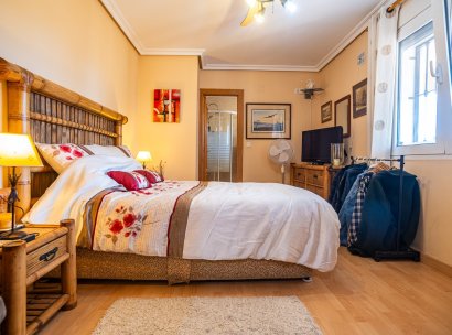 Villa · Herverkoop - Torrevieja · LOS BALCONES - LOS ALTOS · Alicante · Spanje