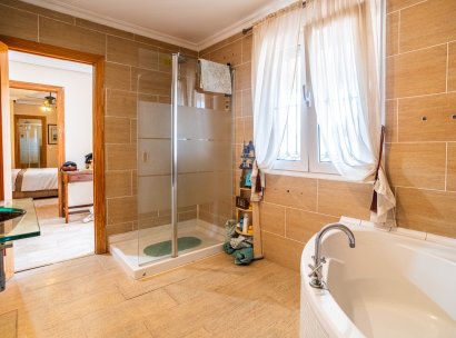 Villa · Herverkoop - Torrevieja · LOS BALCONES - LOS ALTOS · Alicante · Spanje