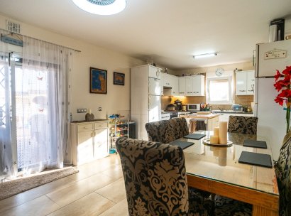 Villa · Herverkoop - Torrevieja · LOS BALCONES - LOS ALTOS · Alicante · Spanje