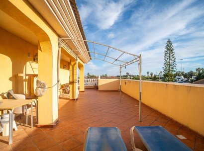 Villa · Herverkoop - Torrevieja · LOS BALCONES - LOS ALTOS · Alicante · Spanje