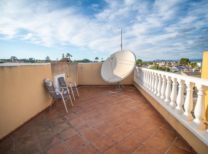 Villa · Herverkoop - Torrevieja · LOS BALCONES - LOS ALTOS · Alicante · Spanje