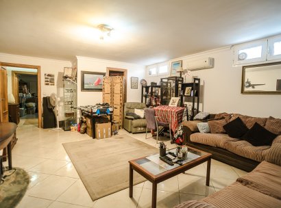 Villa · Herverkoop - Torrevieja · LOS BALCONES - LOS ALTOS · Alicante · Spanje