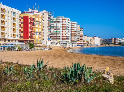 Appartement · Herverkoop - Torrevieja · Acequion · Alicante · Spanje
