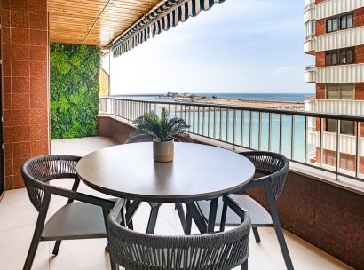 Appartement · Herverkoop - Torrevieja · Acequion · Alicante · Spanje