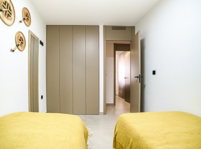 Appartement · Herverkoop - Torrevieja · Acequion · Alicante · Spanje