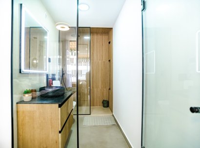 Appartement · Herverkoop - Torrevieja · Acequion · Alicante · Spanje