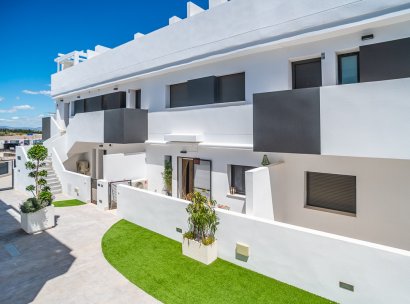 Appartement · Herverkoop - Torrevieja · LOS BALCONES - LOS ALTOS · Alicante · Spanje