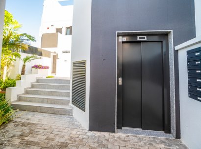 Appartement · Herverkoop - Torrevieja · LOS BALCONES - LOS ALTOS · Alicante · Spanje