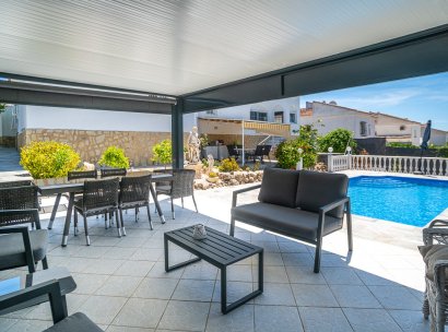 Villa · Herverkoop - La Marina · Alicante · Spanje