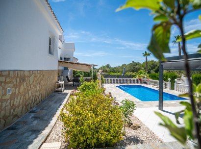 Villa · Herverkoop - La Marina · Alicante · Spanje