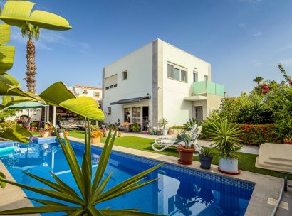 Villa · Återförsäljning - Torreta Florida · Alicante · Spanien