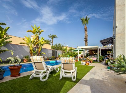 Villa · Återförsäljning - Torreta Florida · Alicante · Spanien