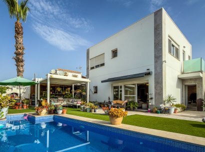 Villa · Återförsäljning - Torreta Florida · Alicante · Spanien
