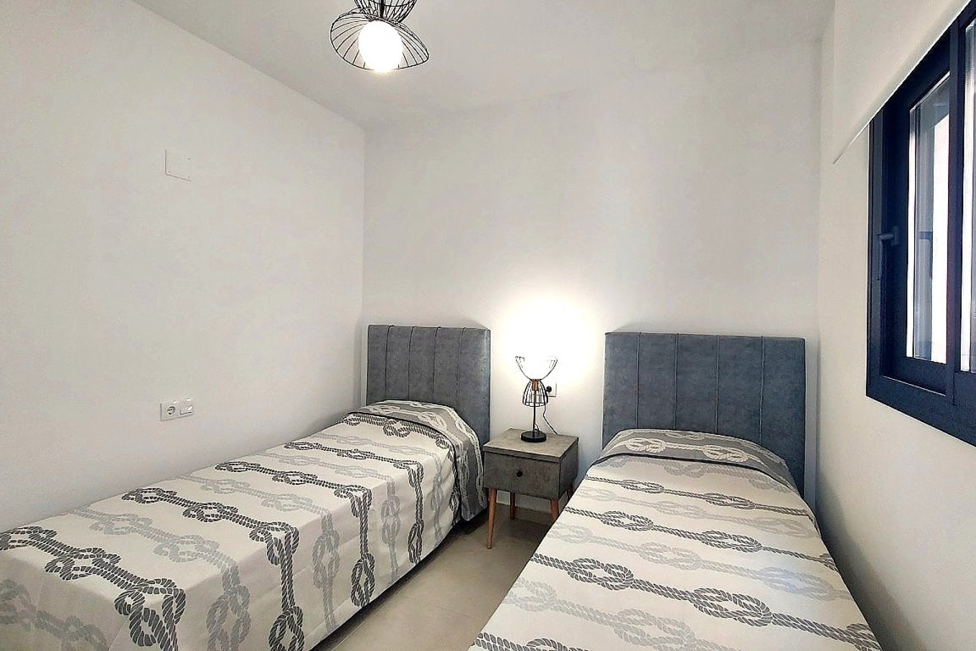 Resale - Apartment - Orihuela Costa - Costa Blanca South