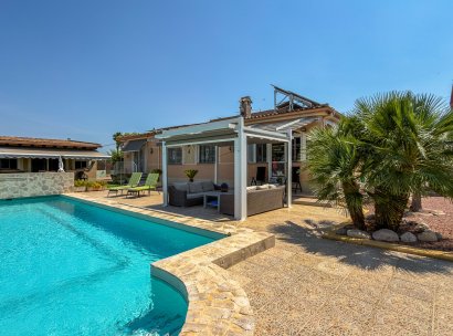 Villa · Återförsäljning - Catral · Alicante · Spanien