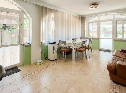 Villa · Återförsäljning - Catral · Alicante · Spanien