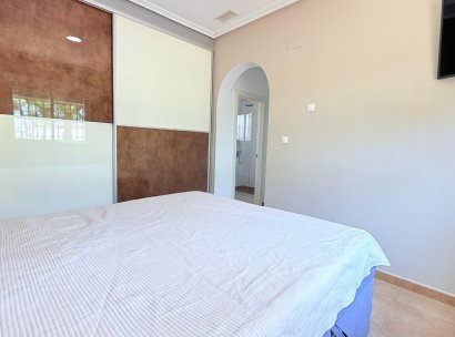Villa · Återförsäljning - Catral · Alicante · Spanien