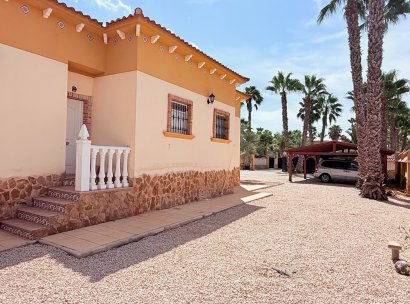 Villa · Återförsäljning - Catral · Alicante · Spanien