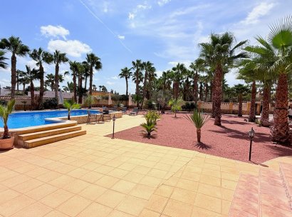 Villa · Återförsäljning - Catral · Alicante · Spanien