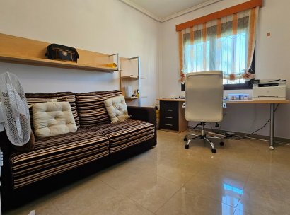 Villa · Herverkoop - Ciudad Quesada · Alicante · Spanje