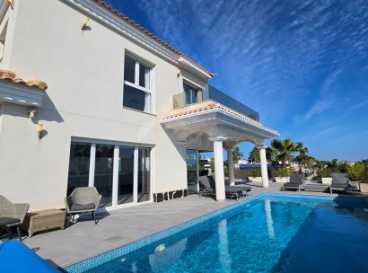 Villa · Wiederverkauf - La Marina · Alicante · Spanien