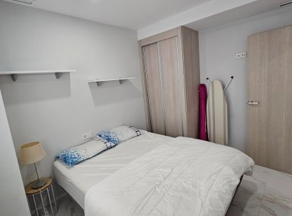 Lägenhet · Återförsäljning - La Marina · Alicante · Spanien