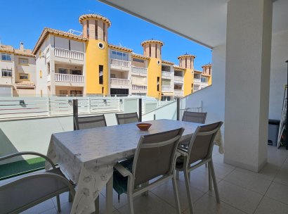 Lägenhet · Återförsäljning - La Marina · Alicante · Spanien