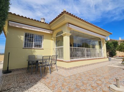 Villa · Herverkoop - La Marina · Alicante · Spanje