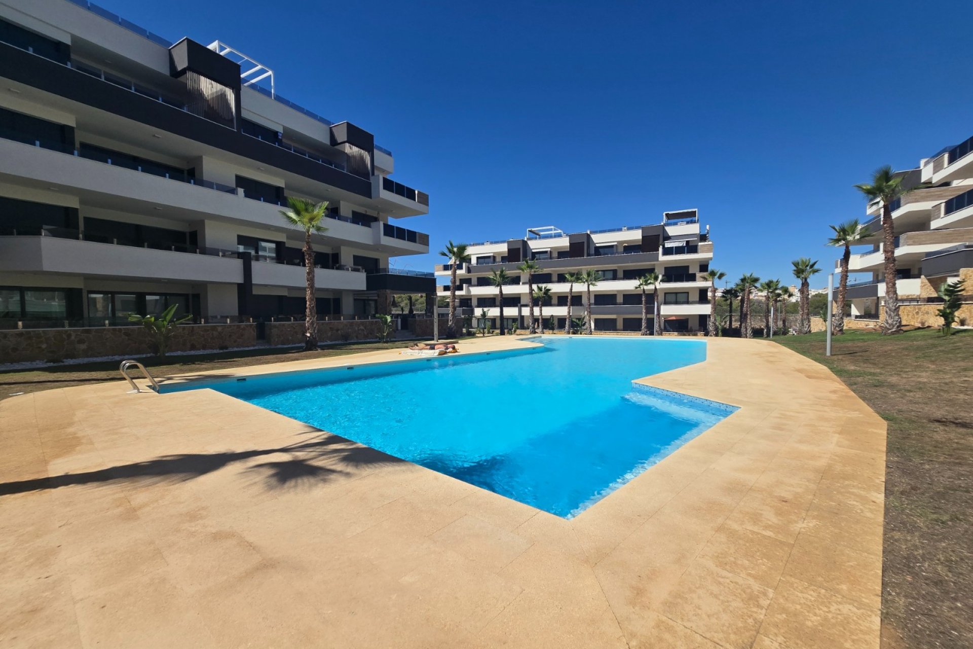 Resale - Apartment - Flat - Orihuela Costa - Costa Blanca South