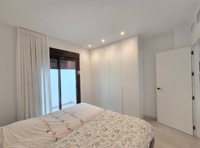 Apartment - Flat · Wiederverkauf - Pilar de la Horadada · Alicante · Spanien